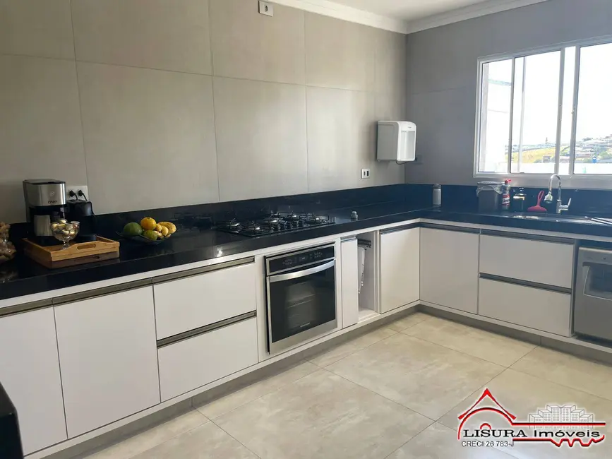 Foto 6 de Casa com 3 quartos à venda, 169m2 em Jacarei - SP