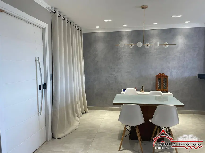 Foto 5 de Casa com 3 quartos à venda, 169m2 em Jacarei - SP