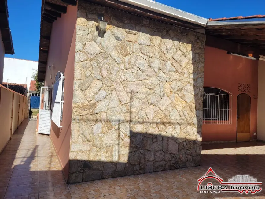 Foto 4 de Casa com 3 quartos à venda, 180m2 em Jardim Terras de São João, Jacarei - SP