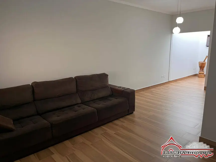 Foto 6 de Casa com 3 quartos à venda, 188m2 em Jardim das Indústrias, Jacarei - SP