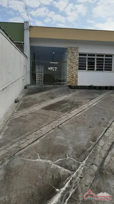 Foto 3 de Casa com 2 quartos para alugar em Centro, Jacarei - SP