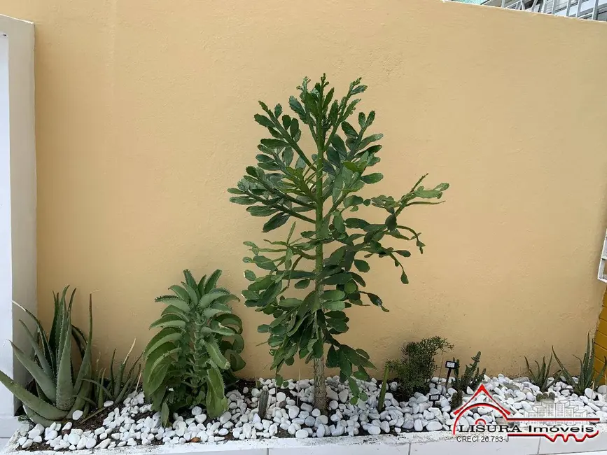 Foto 3 de Casa com 3 quartos à venda, 156m2 em Parque Brasil, Jacarei - SP