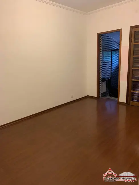 Foto 9 de Casa com 3 quartos à venda, 156m2 em Parque Brasil, Jacarei - SP