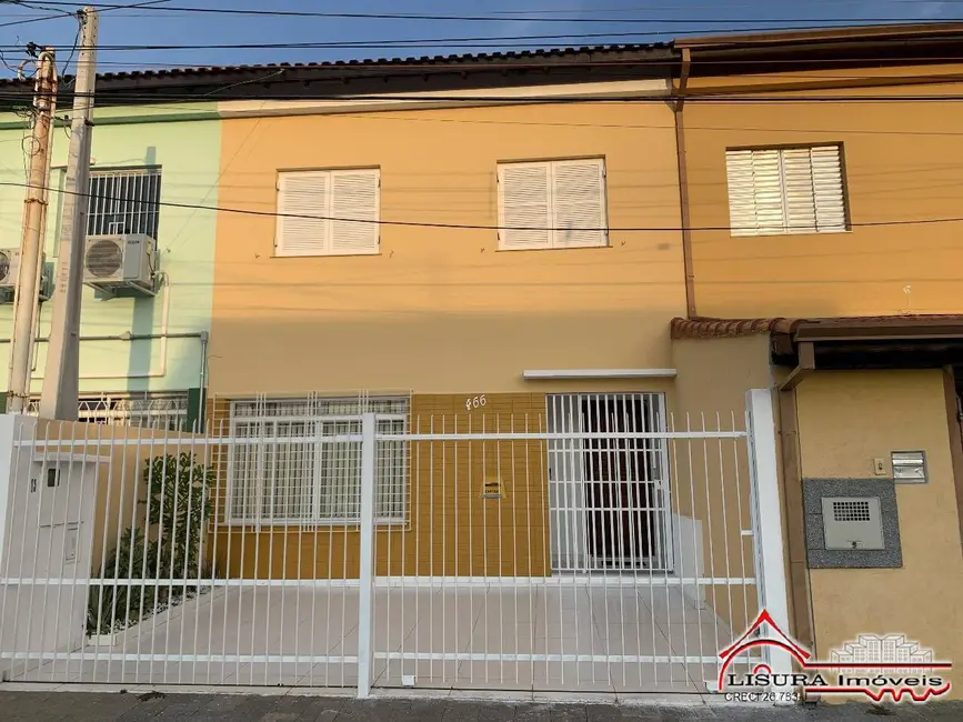 Foto 2 de Casa com 3 quartos à venda, 156m2 em Parque Brasil, Jacarei - SP