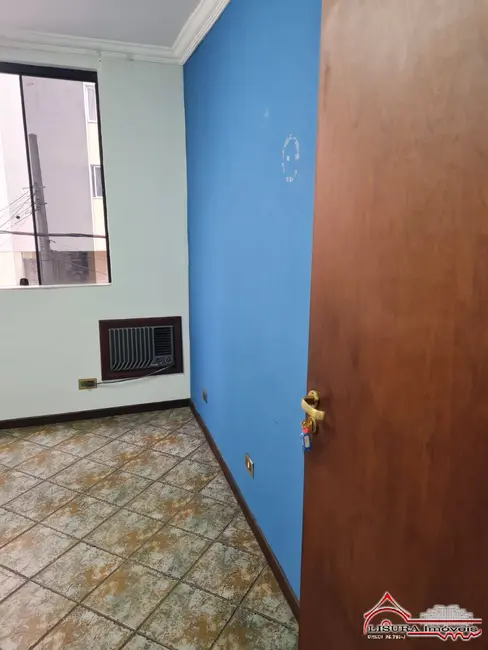 Sala Comercial para alugar, 30m2 em Centro, Jacarei - SP - imagem 4 Foto 4 de Sala Comercial para alugar, 30m2 em Centro, Jacarei - SP