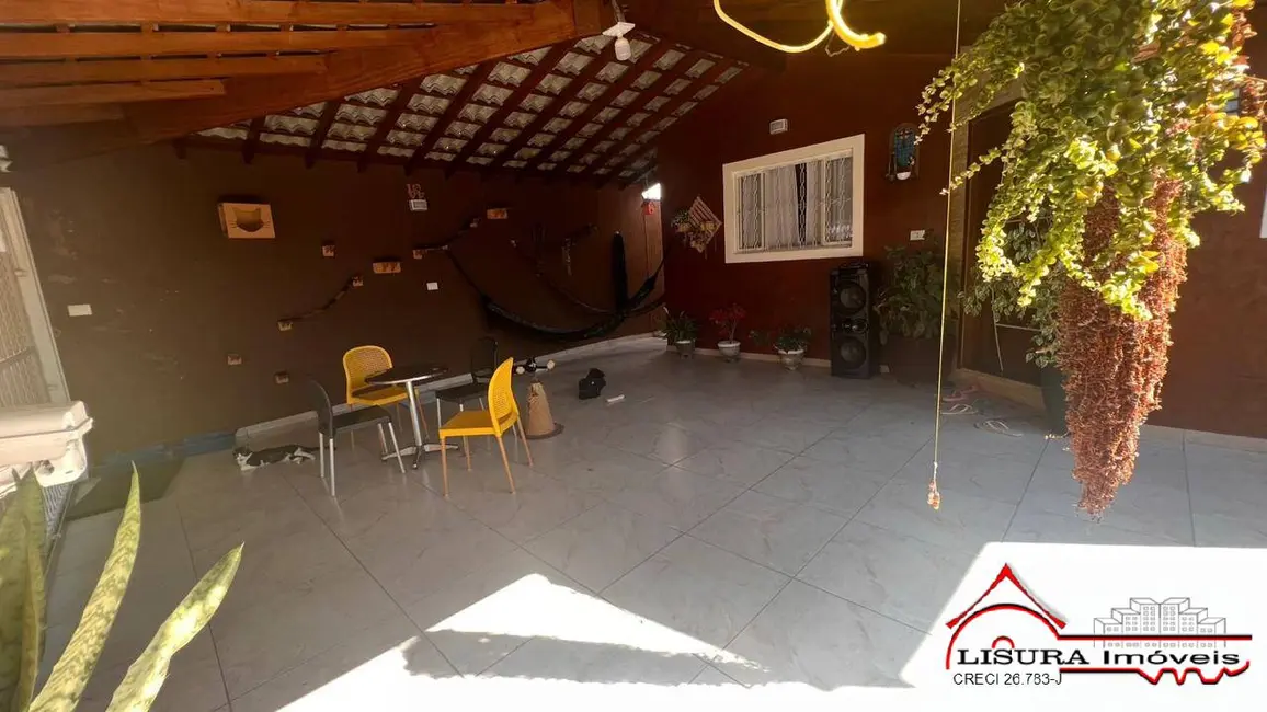 Foto 3 de Casa com 4 quartos à venda, 146m2 em Loteamento Villa Branca, Jacarei - SP
