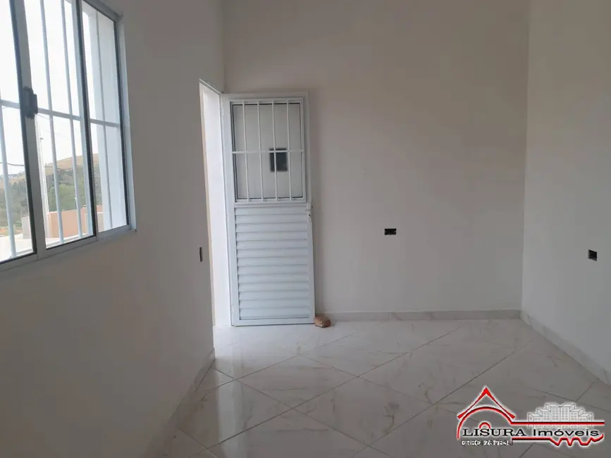 Foto 4 de Casa com 2 quartos à venda, 58m2 em Jardim Santo Antônio da Boa Vista, Jacarei - SP
