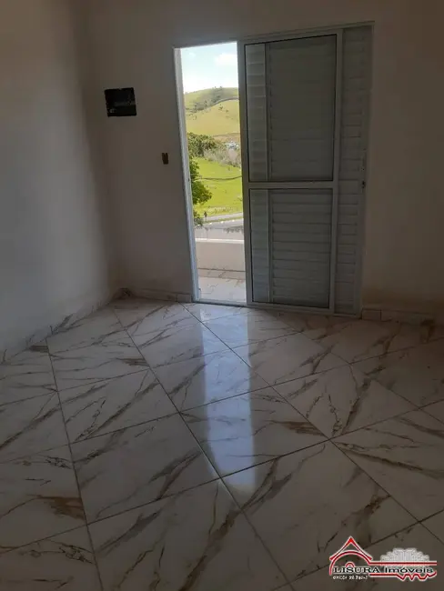 Foto 2 de Casa com 2 quartos à venda, 80m2 em Jardim Santo Antônio da Boa Vista, Jacarei - SP