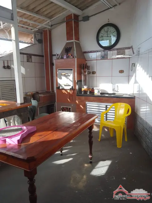 Foto 6 de Casa com 2 quartos à venda em Parque Santo Antônio, Jacarei - SP