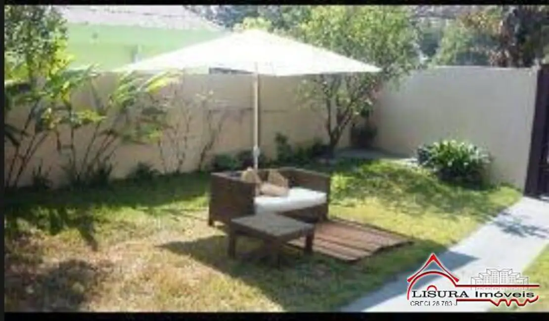 Foto 4 de Casa com 3 quartos à venda, 108m2 em Parque Santo Antônio, Jacarei - SP