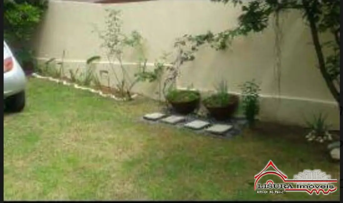 Foto 5 de Casa com 3 quartos à venda, 108m2 em Parque Santo Antônio, Jacarei - SP