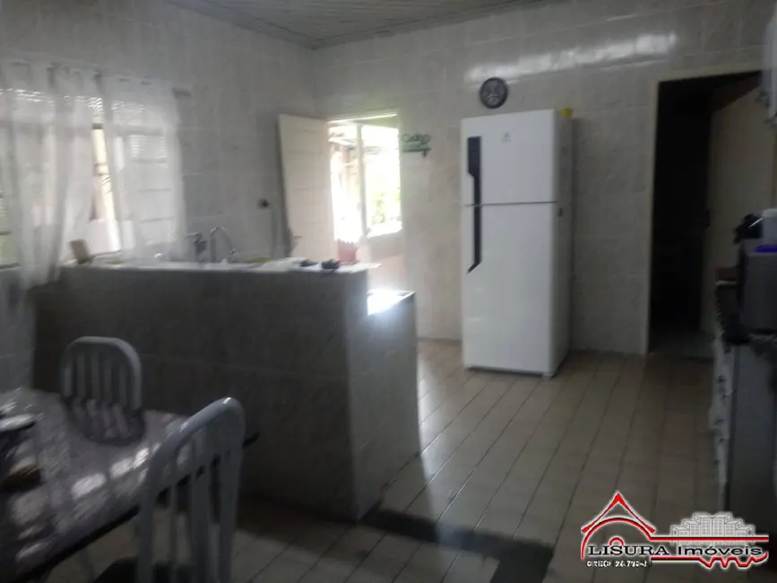 Foto 9 de Casa com 3 quartos à venda, 104m2 em Vila Pinheiro, Jacarei - SP