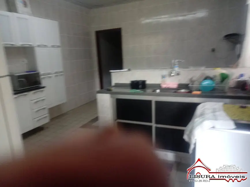 Foto 4 de Casa com 3 quartos à venda, 104m2 em Vila Pinheiro, Jacarei - SP