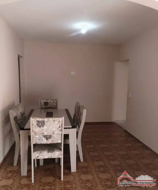 Foto 2 de Casa com 3 quartos à venda em Centro, Jacarei - SP