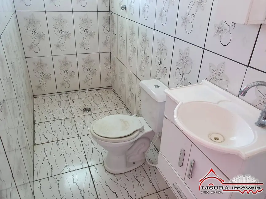 Foto 3 de Casa com 4 quartos à venda, 170m2 em Jardim Primavera, Jacarei - SP