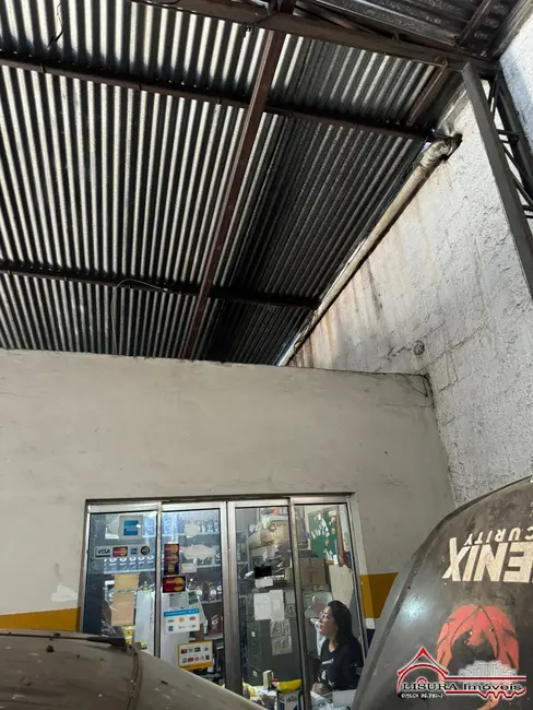 Foto 8 de Armazém / Galpão à venda, 243m2 em Parque Itamarati, Jacarei - SP