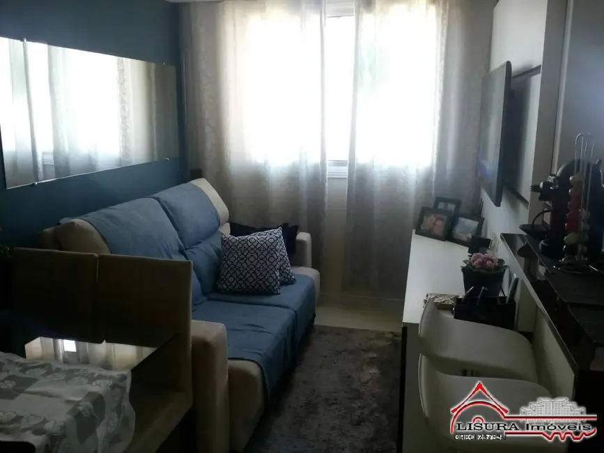 Foto 2 de Apartamento com 2 quartos à venda, 45m2 em Loteamento Villa Branca, Jacarei - SP