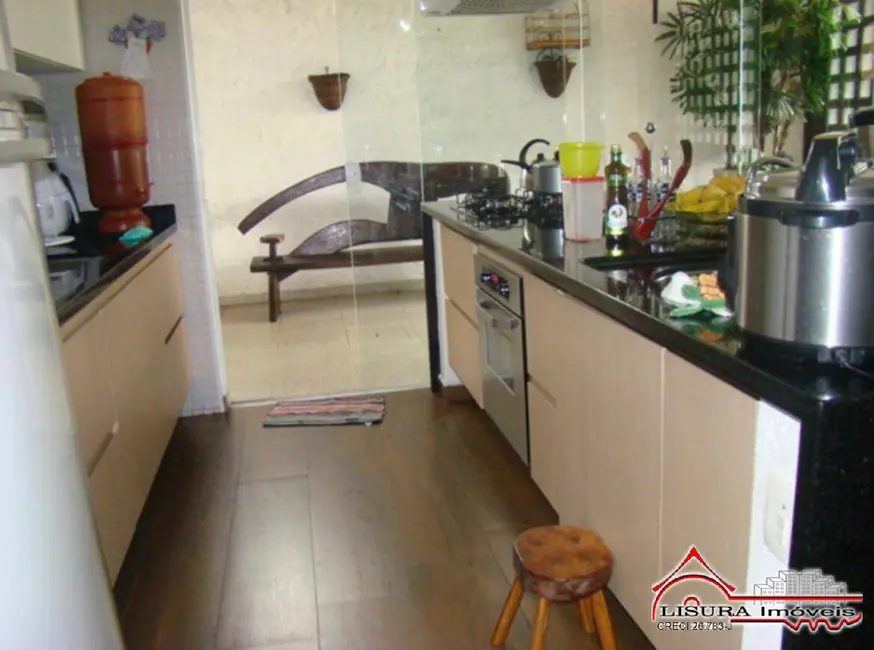 Foto 4 de Casa com 3 quartos à venda, 180m2 em Sao Jose Dos Campos - SP