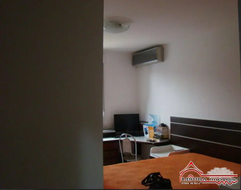 Foto 6 de Casa com 3 quartos à venda, 180m2 em Sao Jose Dos Campos - SP