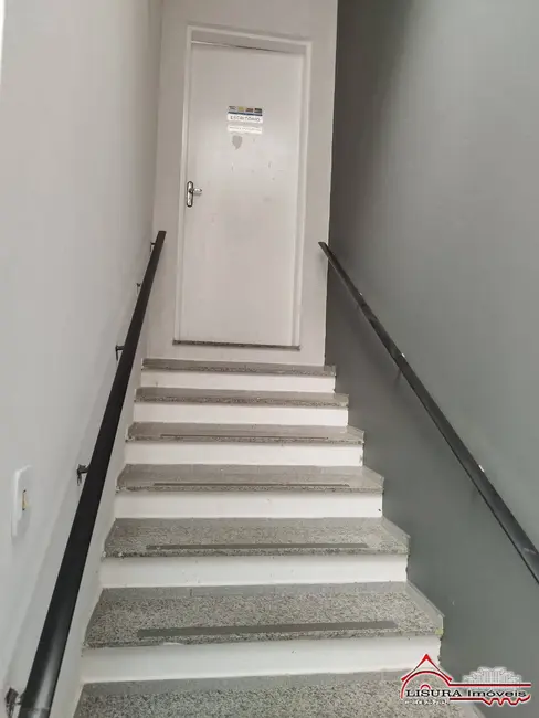 Sala Comercial para alugar, 56m2 em Centro, Jacarei - SP - imagem 7 Foto 7 de Sala Comercial para alugar, 56m2 em Centro, Jacarei - SP