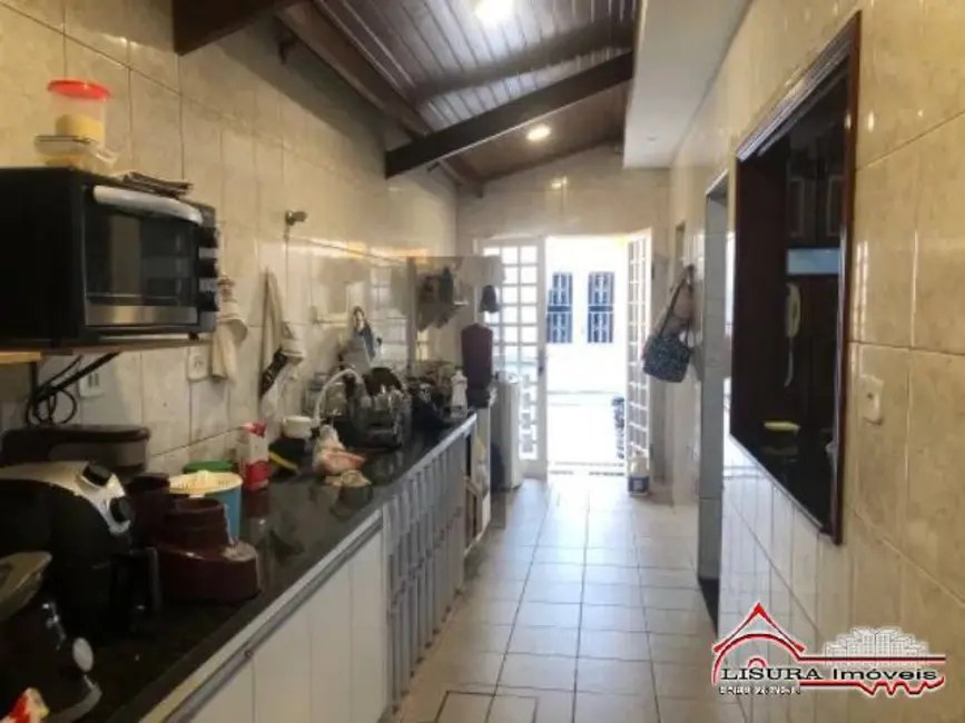 Foto 6 de Casa com 3 quartos à venda em Centro, Jacarei - SP