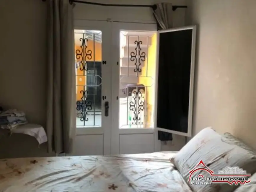 Foto 7 de Casa com 3 quartos para alugar em Centro, Jacarei - SP