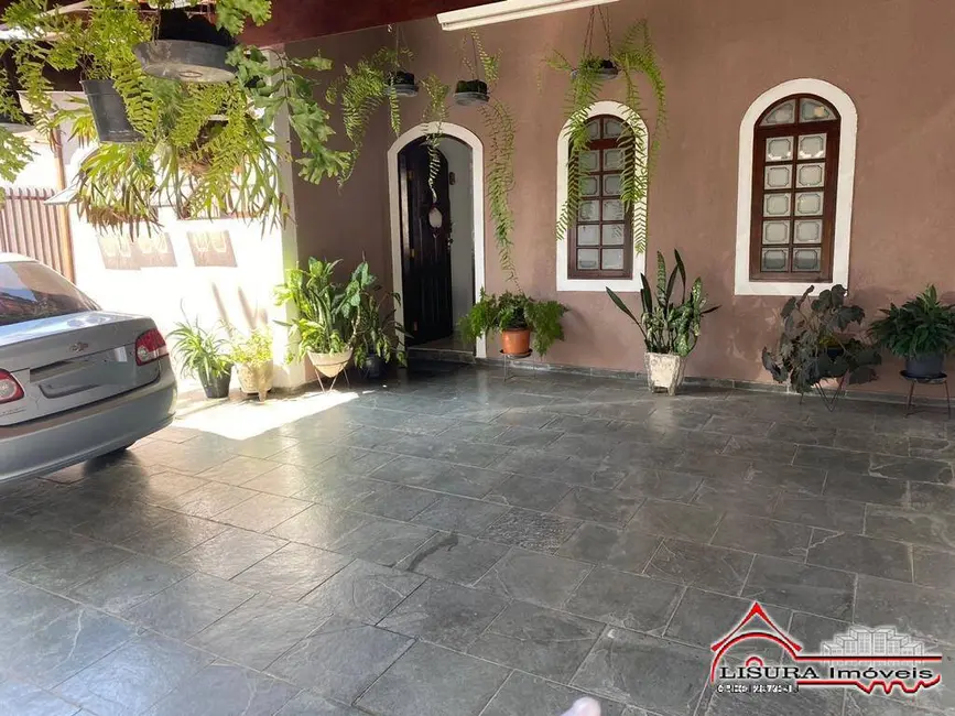 Foto 5 de Casa com 4 quartos à venda, 140m2 em Jardim Altos de Santana I, Jacarei - SP