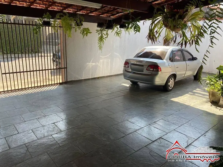 Foto 3 de Casa com 4 quartos à venda, 140m2 em Jardim Altos de Santana I, Jacarei - SP