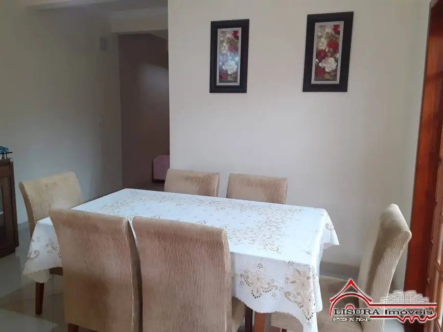 Foto 4 de Casa com 3 quartos à venda, 238m2 em Jardim Maria Amélia, Jacarei - SP