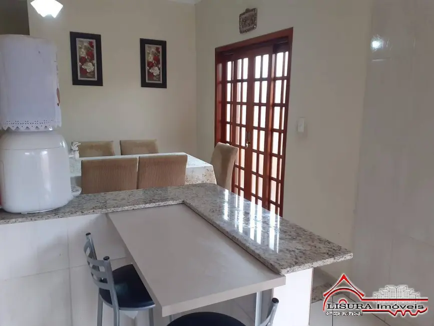 Foto 6 de Casa com 3 quartos à venda, 238m2 em Jardim Maria Amélia, Jacarei - SP