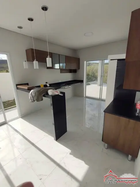 Foto 9 de Casa com 4 quartos à venda, 300m2 em Condomínio Parque Vale dos Lagos, Jacarei - SP