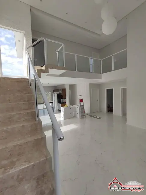 Foto 4 de Casa com 4 quartos à venda, 300m2 em Condomínio Parque Vale dos Lagos, Jacarei - SP