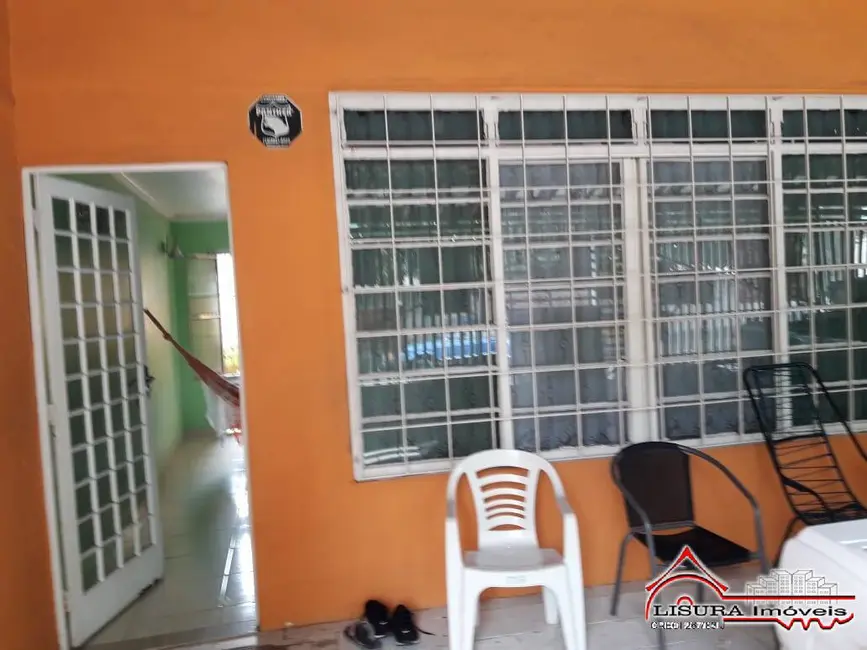 Foto 4 de Casa com 2 quartos à venda, 200m2 em Centro, Jacarei - SP