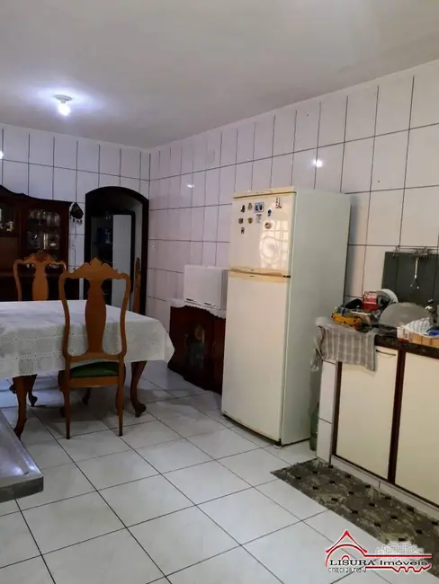 Foto 5 de Casa com 3 quartos à venda, 190m2 em Sao Jose Dos Campos - SP