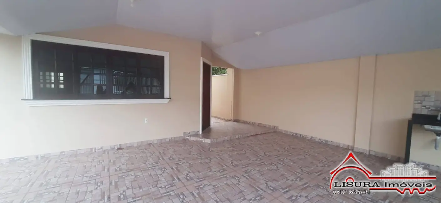 Foto 4 de Casa com 4 quartos à venda, 220m2 em Residencial Santa Paula, Jacarei - SP