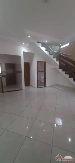 Foto 9 de Casa com 4 quartos à venda, 220m2 em Residencial Santa Paula, Jacarei - SP