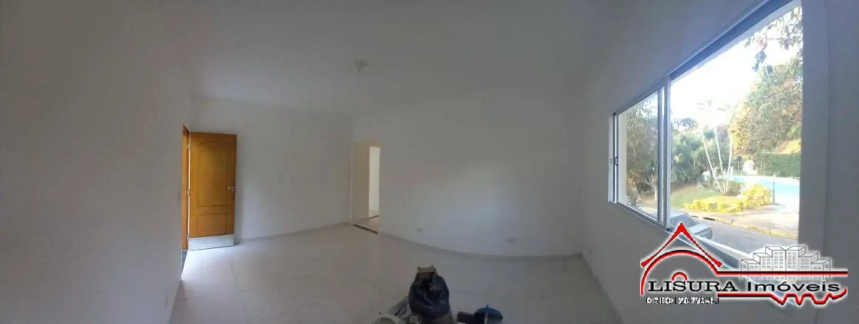 Foto 2 de Casa de Condomínio com 2 quartos à venda, 100m2 em Centro, Jacarei - SP