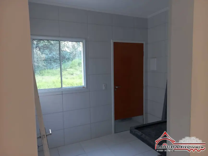 Foto 8 de Casa de Condomínio com 2 quartos à venda, 100m2 em Centro, Jacarei - SP
