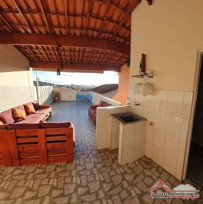 Foto 5 de Casa com 2 quartos à venda, 174m2 em Jardim Bela Vista, Jacarei - SP