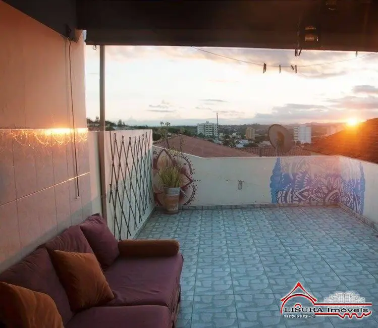 Foto 7 de Casa com 2 quartos à venda, 174m2 em Jardim Bela Vista, Jacarei - SP