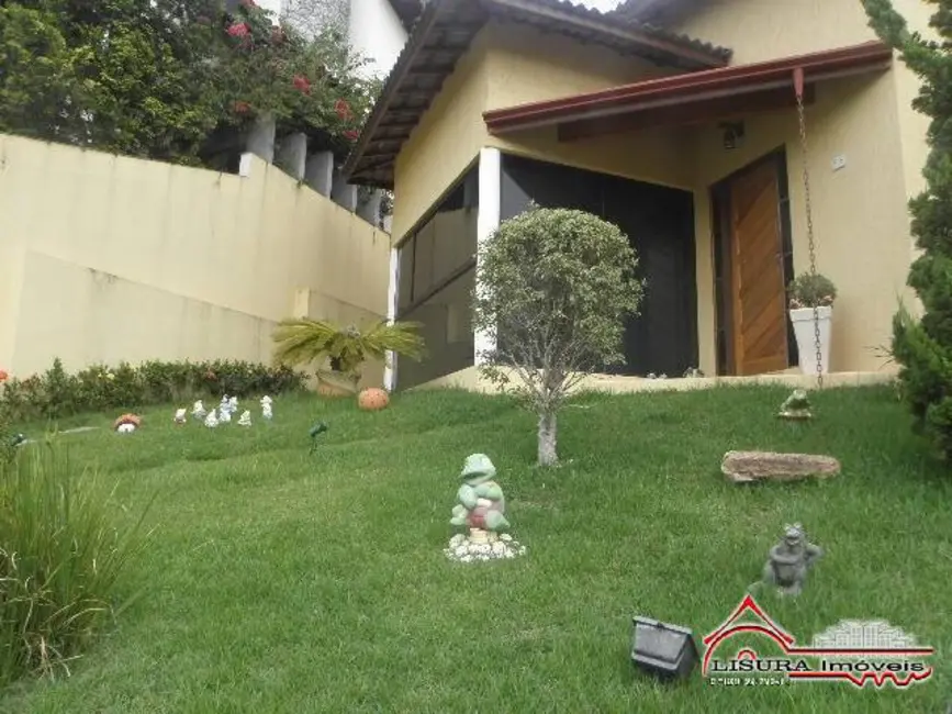 Foto 4 de Casa de Condomínio com 3 quartos à venda, 180m2 em Jacarei - SP