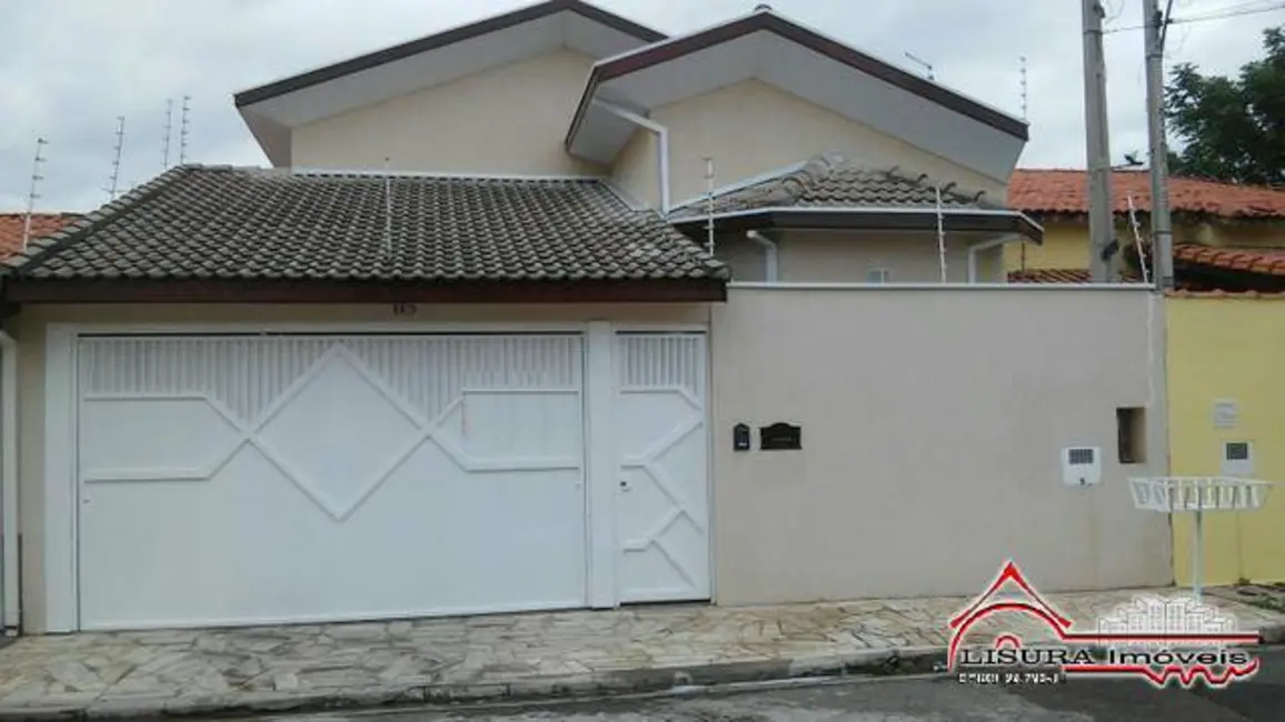 Foto 1 de Casa com 3 quartos à venda, 200m2 em Cidade Jardim, Jacarei - SP