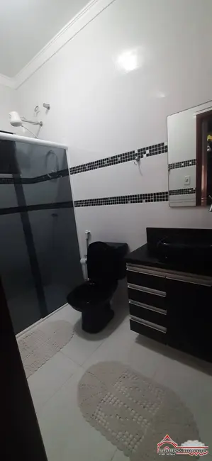 Foto 8 de Casa com 3 quartos à venda, 200m2 em Cidade Jardim, Jacarei - SP