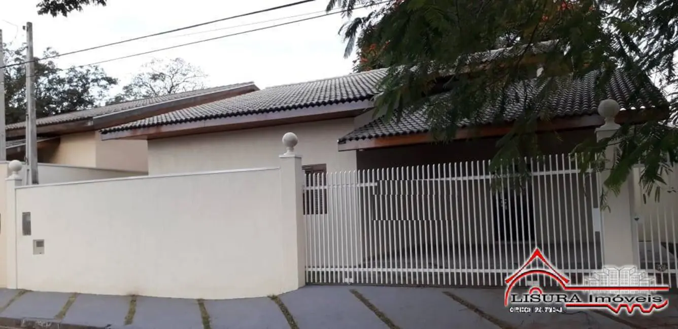 Foto 1 de Casa com 3 quartos à venda, 11m2 em Jardim Siesta, Jacarei - SP