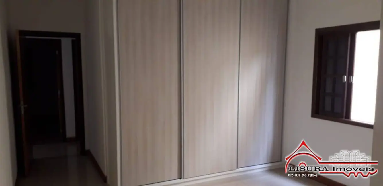 Foto 6 de Casa com 3 quartos à venda, 11m2 em Jardim Siesta, Jacarei - SP