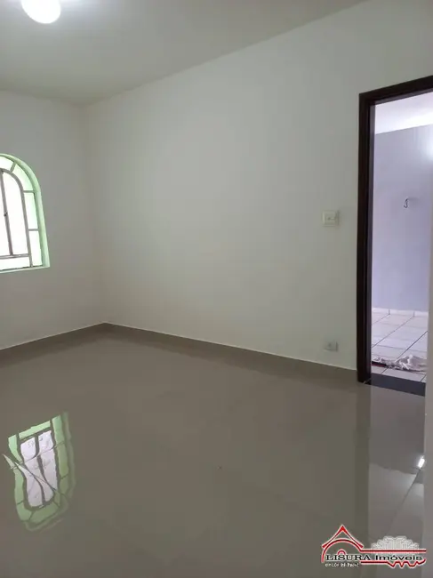 Foto 5 de Casa com 2 quartos à venda, 175m2 em Parque Itamarati, Jacarei - SP