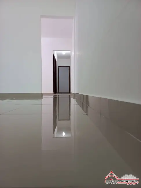 Foto 4 de Casa com 2 quartos à venda, 175m2 em Parque Itamarati, Jacarei - SP