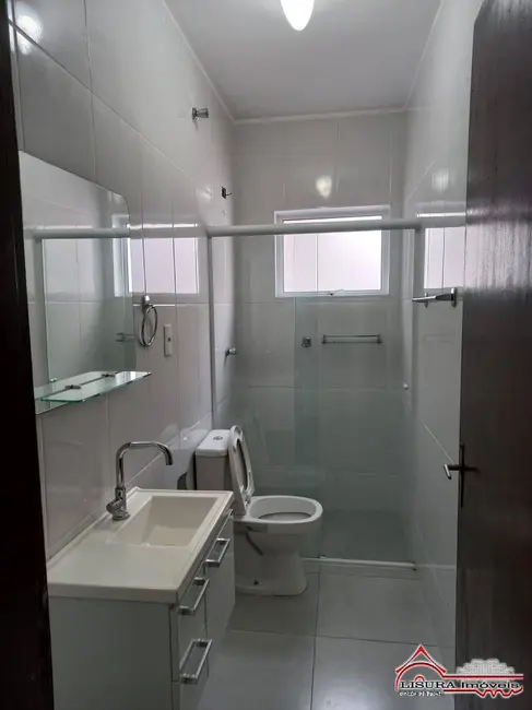 Foto 3 de Casa com 2 quartos à venda, 175m2 em Parque Itamarati, Jacarei - SP