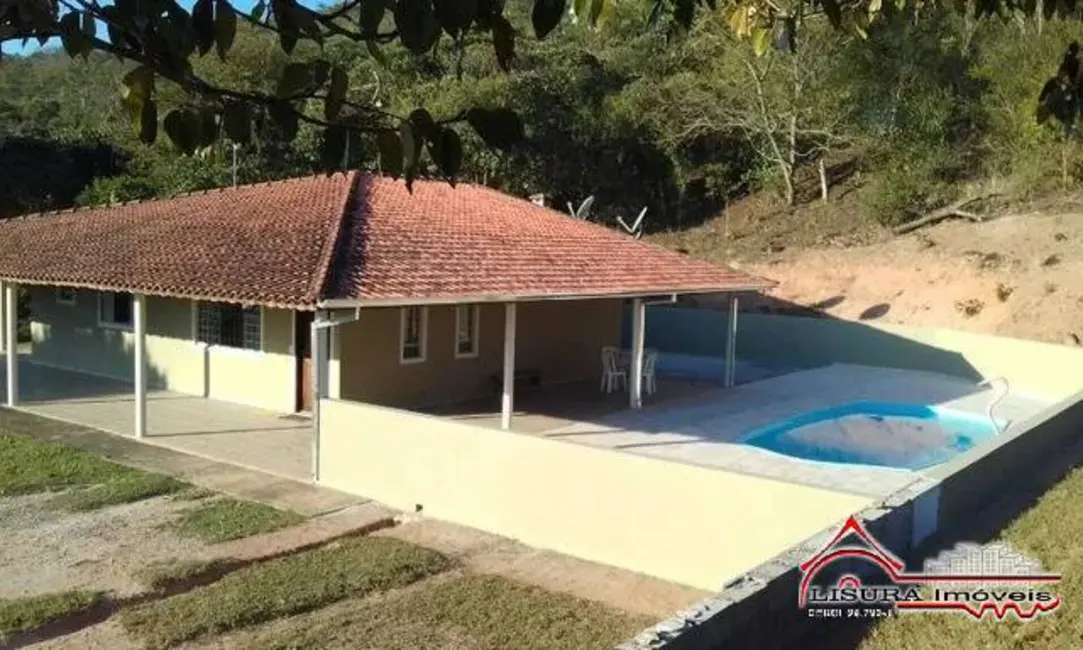 Foto 1 de Chácara com 3 quartos à venda, 250m2 em Jardim Colônia, Jacarei - SP
