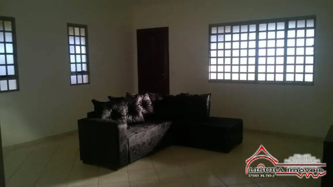 Foto 8 de Chácara com 3 quartos à venda, 250m2 em Jardim Colônia, Jacarei - SP